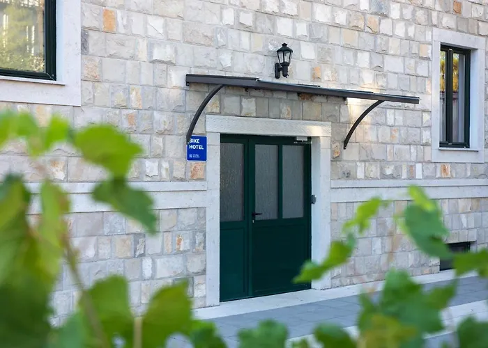 Sveti Kriz 4* Arbanija