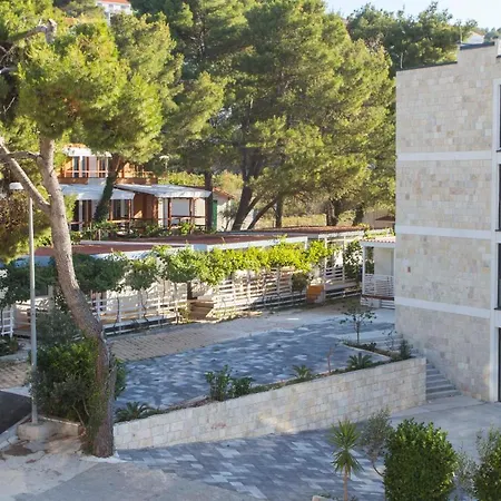 酒店 Sveti Kriz 4*