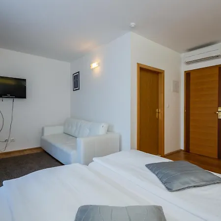 Sveti Kriz Hotel 4*