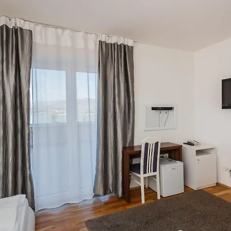 Hotel Sveti Kriz