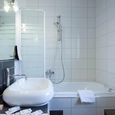 Sveti Kriz 4*