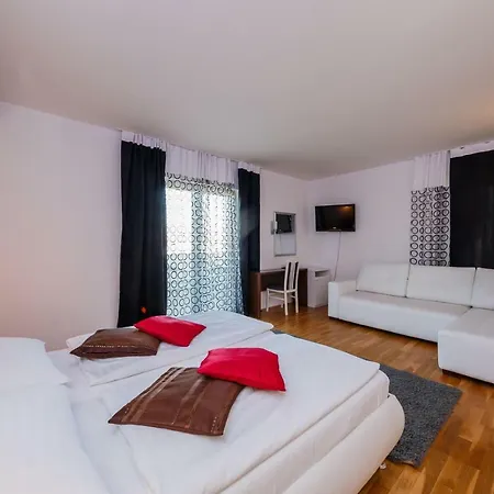 Sveti Kriz Hotel 4*