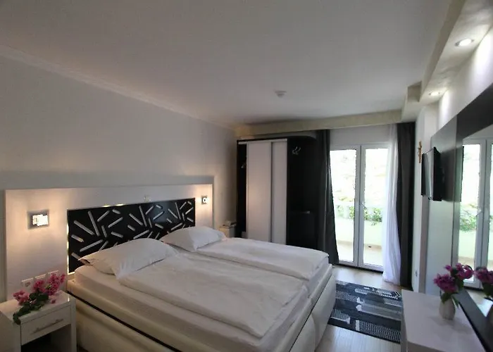 Sveti Kriz 酒店 4*