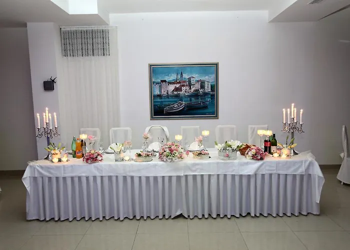 Sveti Kriz Arbanija